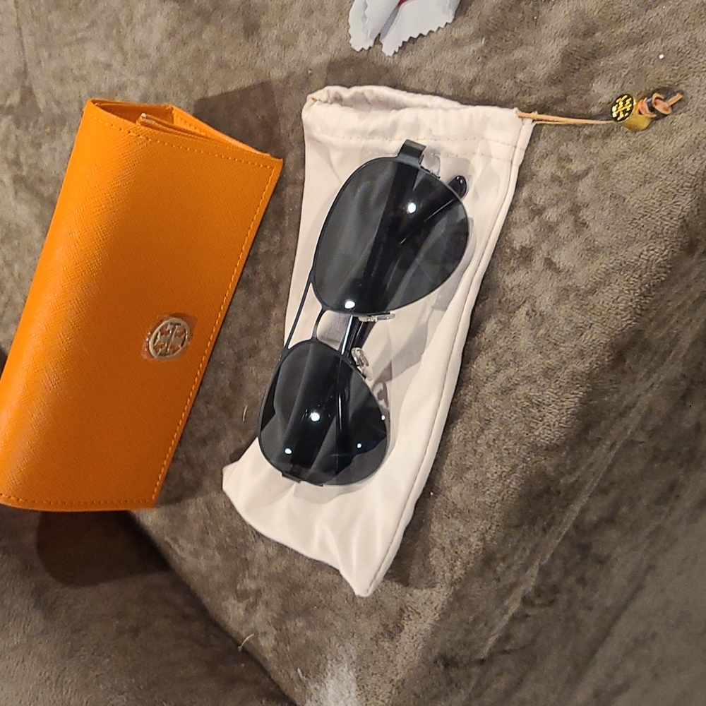 Tory Burch aviator glasses